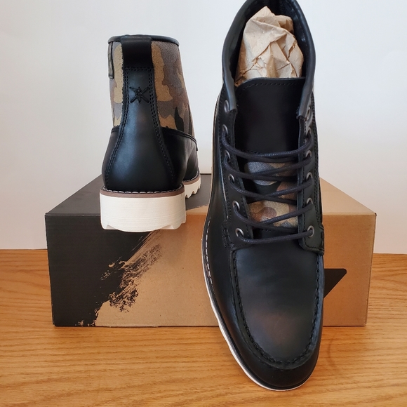 Territory Mens Leather Moc Toe Ankle Boots in Black - Picture 3 of 10